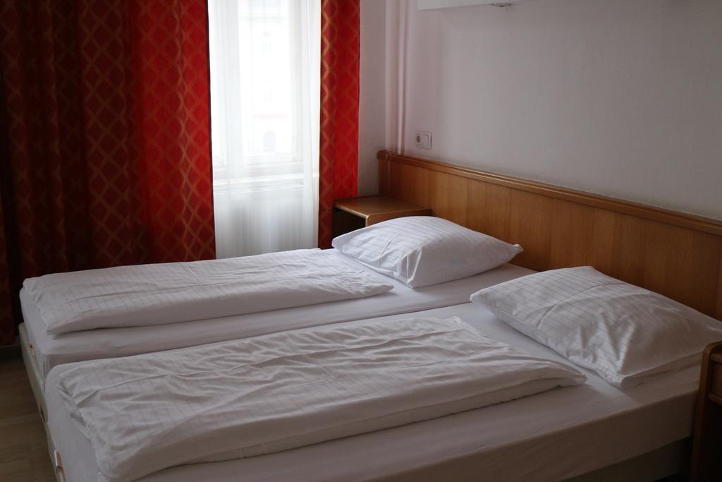 Kolbeck 2* Vienne